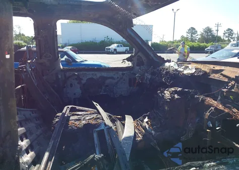 2009 Cadillac Escalade Esv Standard из США, поврежденный, VIN 1GYFK26209R283494